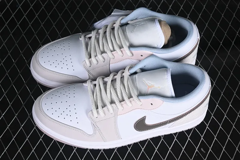 All categories Air Jordan Jordan series basketball shoes Air Jordan 1 Low Air Jordan 1 Low AJ1 Joe 1 carved powder low-top cultural casual sneakers IB8859-101